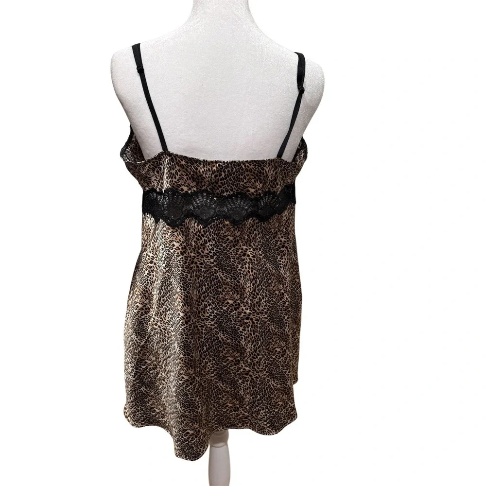 Victoria Secret Leopard Print Set Slip‎ Dress & Wrap Around Lace Satin Robe M/L
